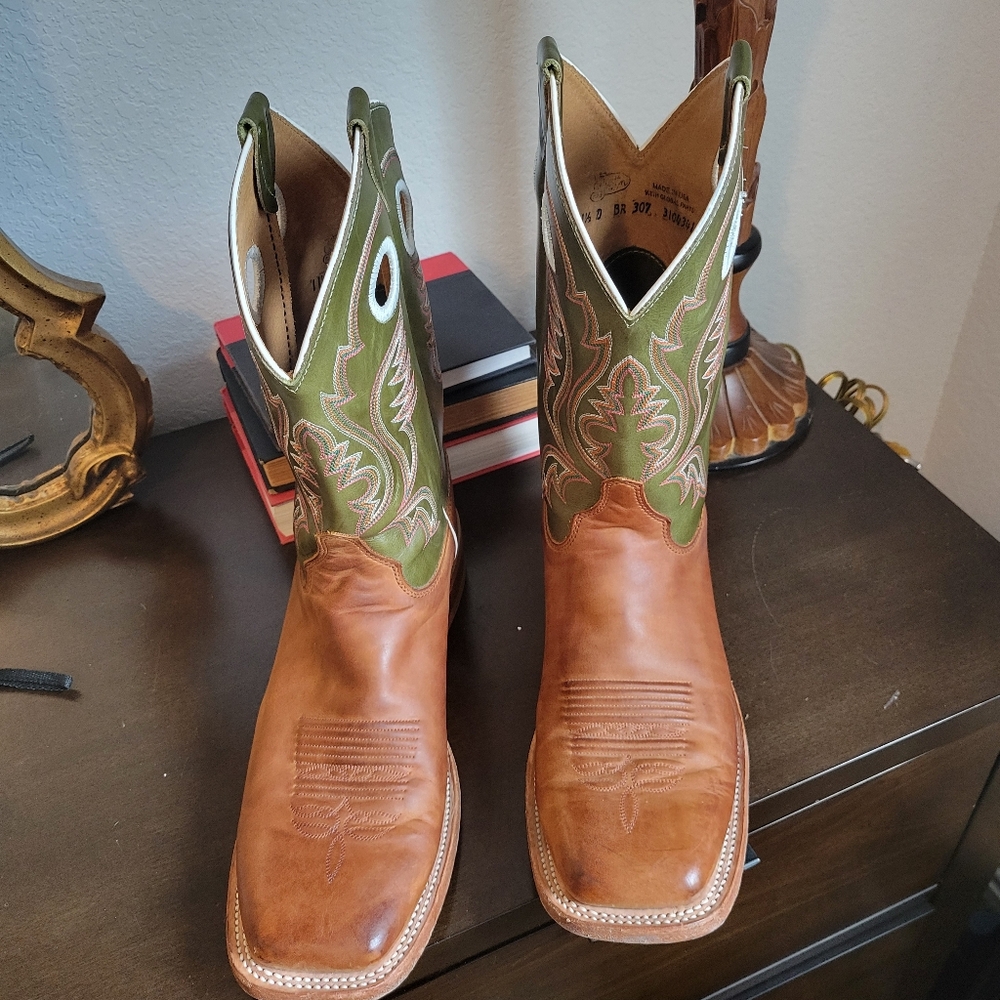 Justin Men's Cowboy Boots